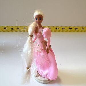 McDonald's Rapunzel Barbie Doll Happy Meal Mattel #2 Figurine With Base 1996